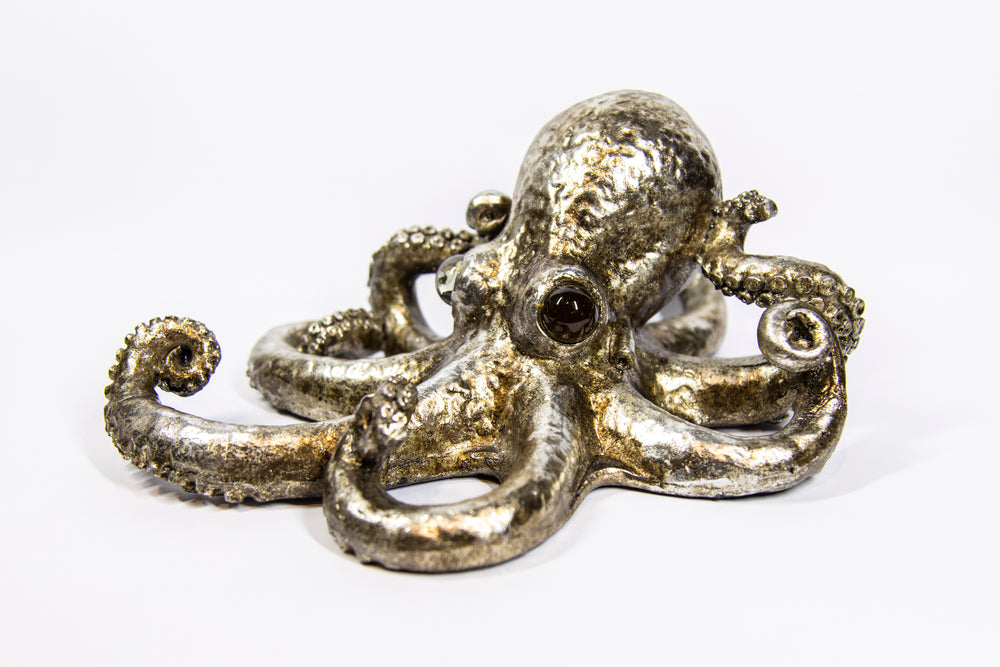 An Octopus Life Sculpture