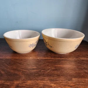 Pyrex Homestead Bowl set